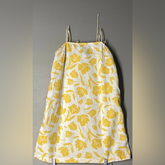 Old Navy Other - Old Navy Sz XS Yellow Floral Spaghetti Strap‎ Mini Resort Linen Dress Tropical
